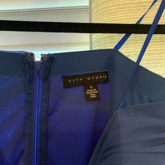 Blue rhinestone dress - Picture 3 of 3